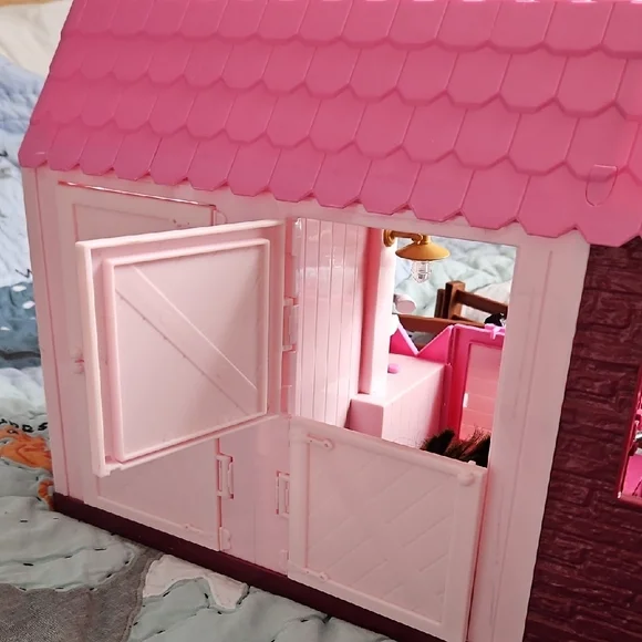Pink Toy Barn Playset with Accessories Lori By Battat - Picture 8 of 10